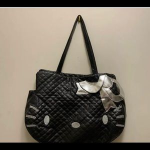 Hello Kitty Purse. Black and Silver